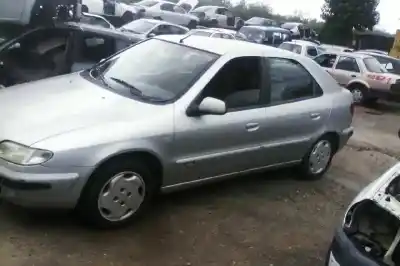 Veicolo di demolizione citroen                                            xsara berlina                                                                                                                                                                                                                                              1.9 diesel                                                                                                                                                                                                                                                 dell'anno 2000 alimentato wjz