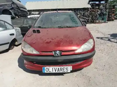 Veicolo di demolizione peugeot 206 berlina 1.4 dell'anno 1999 alimentato kfx