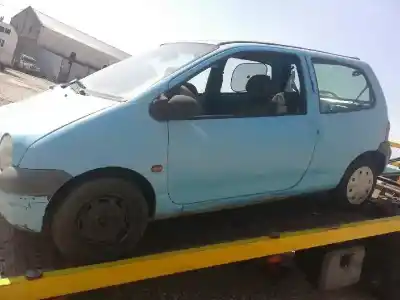 Veículo de Sucata renault twingo (co6) 1.2 do ano 1993 alimentado 
