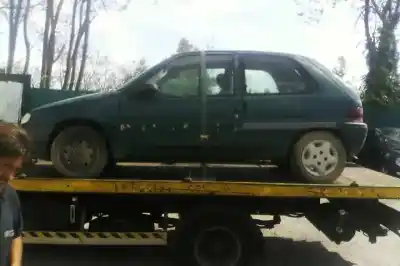 Sloopvoertuig citroen saxo 1.5 diesel van het jaar 1997 aangedreven vjz