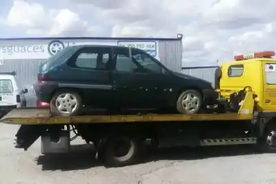 Sloopvoertuig citroen saxo 1.5 diesel van het jaar 1997 aangedreven vjz