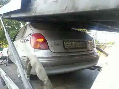 Veículo de Sucata toyota corolla (e11) 1.3 linea terra sport do ano 1999 alimentado 