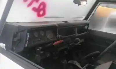 Vehicul casat land rover defender (ld) 2.5 tdi al anului 1996 alimentat 