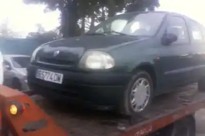 Scrapping Vehicle RENAULT CLIO II FASE I (B/CBO) 1.9 D Alize of the year 1999 powered D-F8Q K6