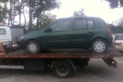 Здавання транспортного засобу renault clio ii fase i (b/cbo) 1.9 d alize року 1999 потужний d-f8q k6