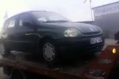 Здавання транспортного засобу renault clio ii fase i (b/cbo) 1.9 d alize року 1999 потужний d-f8q k6