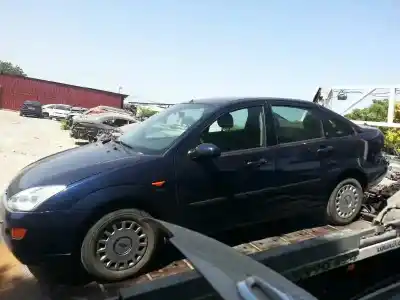 Veículo de Sucata ford focus berlina (cak) ghia do ano 2000 alimentado c9da