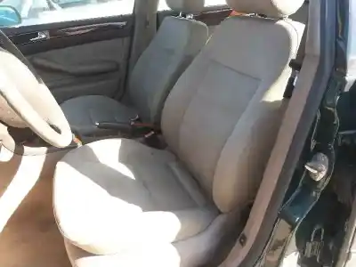 Veículo de Sucata audi a6 berlina (4b2) 2.5 v6 24v tdi do ano 2000 alimentado akn