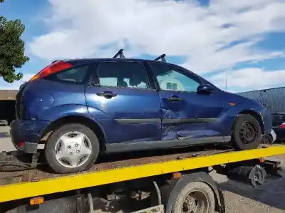 Veículo de Sucata FORD FOCUS BERLINA (CAK) Ambiente do ano 2000 alimentado 