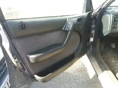 Veicolo di demolizione citroen xantia berlina dell'anno 0 alimentato g-lfy