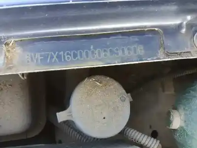 Veicolo di demolizione citroen xantia berlina dell'anno 0 alimentato g-lfy