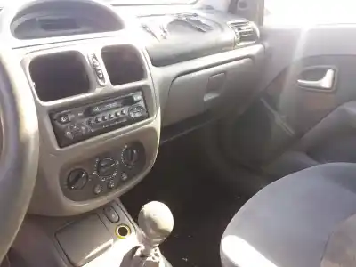 Scrapping Vehicle renault clio ii fase i (b/cbo) 1.9 d alize of the year 1999 powered f8q