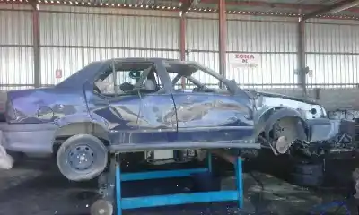 Scrapping Vehicle RENAULT 19 (B/C/L53) R 19 B53 of the year 1992 powered 