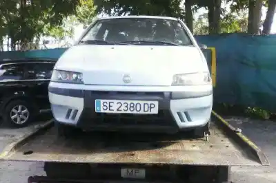 Veículo de Sucata fiat punto berlina (188) 1.2 8v dynamic do ano 1999 alimentado 188a4000