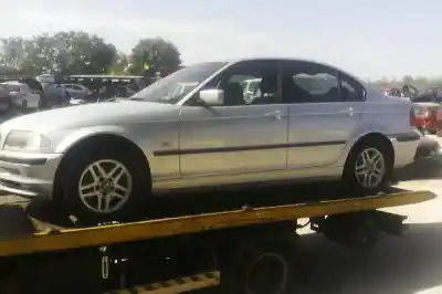 Veículo de Sucata bmw serie 3 berlina (e46) 316i do ano 2000 alimentado 194e1g