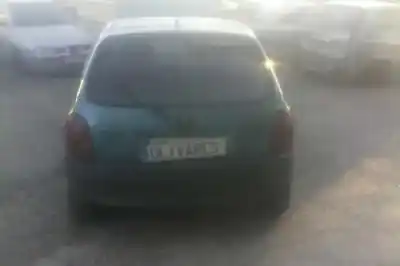 Veicolo di demolizione opel corsa b sport dell'anno 0 alimentato 