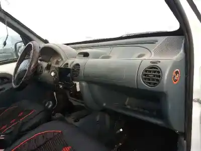 Утилизация автомобиля renault kangoo (f/kc0) alize 75 cv / 55 kw года 1999 питание f8q Утилизация автомобиля renault kangoo (f/kc0) alize 75 cv / 55 kw года 1999 питание f8q