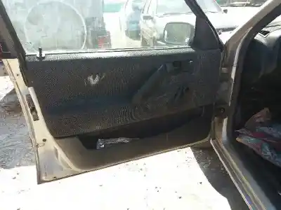 Veicolo di demolizione volkswagen passat b3/b4 (3a2, 35i) 1.8 dell'anno 1989 alimentato pb