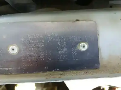 Veicolo di demolizione volkswagen passat b3/b4 (3a2, 35i) 1.8 dell'anno 1989 alimentato pb