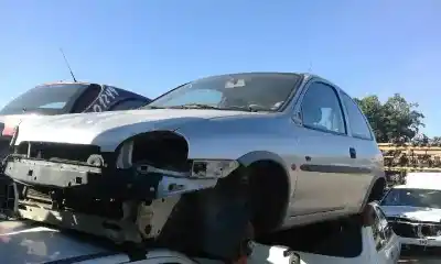 Veículo de Sucata opel corsa b (1993->) 1.7 d do ano 1998 alimentado x17d