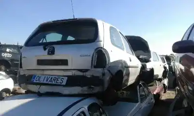 Veículo de Sucata opel corsa b (1993->) 1.7 d do ano 1998 alimentado x17d