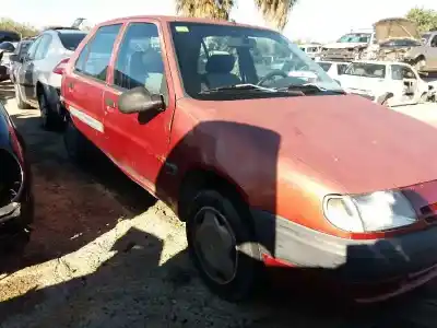 Veicolo di demolizione citroen saxo 1.1 sx dell'anno 1996 alimentato hdz