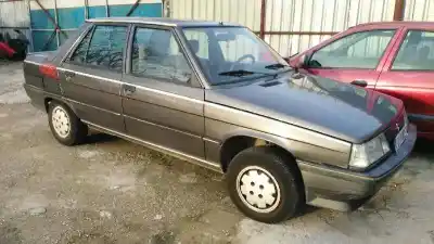 Véhicule à la ferraille renault                                            9                                                                                                                                                                                                                                                          tse                                                                                                                                                                                                                                                        de l'année 1981 alimenté c2j717