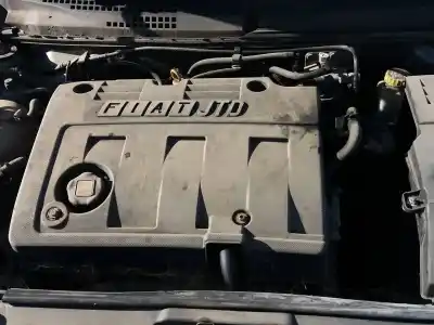 Veicolo di demolizione fiat stilo (192) 1.9 jtd cat dell'anno 2001 alimentato 192a1000