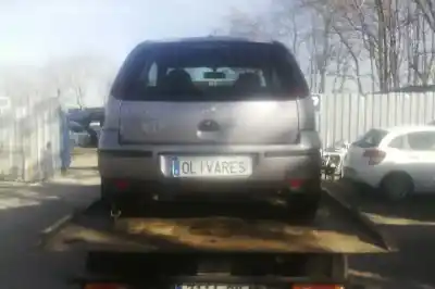 Здавання транспортного засобу opel corsa c essentia року 2004 потужний z10xep