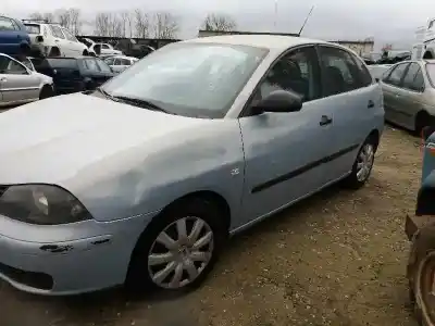 Sloopvoertuig seat                                               ibiza iii (6l1)                                                                                                                                                                                                                                            1.4 16v                                                                                                                                                                                                                                                    van het jaar 2004 aangedreven bby