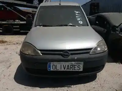 Veículo de Sucata OPEL COMBO Familiar do ano 2002 alimentado Y17DTL
