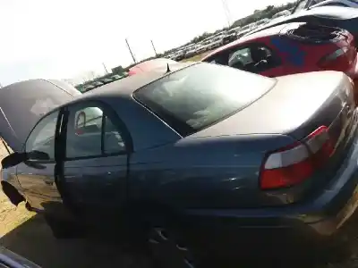 Sloopvoertuig opel omega b elegance berlina van het jaar 2001 aangedreven y25dt