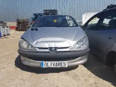 Veículo de Sucata peugeot 206 cc cc do ano 2001 alimentado nfu