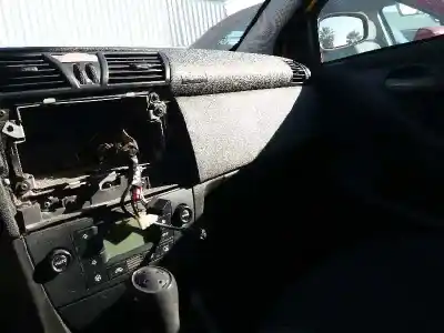 Veicolo di demolizione fiat stilo (192) 1.9 jtd cat dell'anno 2003 alimentato 192a1000