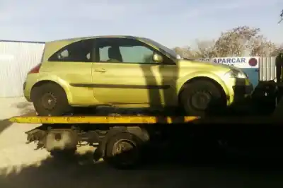 Scrapping Vehicle renault megane ii berlina 3p confort authentique of the year 2003 powered k4m760