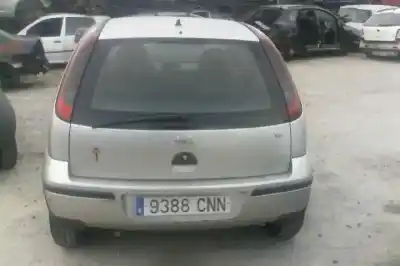 Veículo de Sucata opel corsa c essentia do ano 2003 alimentado z12xe