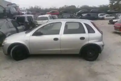 Veículo de Sucata opel corsa c essentia do ano 2003 alimentado z12xe