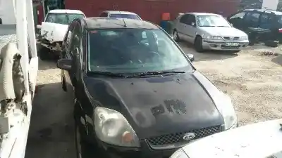 Veículo de Sucata ford fiesta (cbk) trend do ano 2006 alimentado a9ja