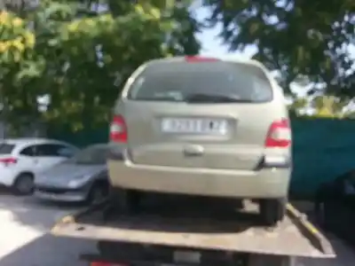 Scrapping Vehicle renault scénic i monospace (ja0/1_, fa0_) 1.9 dti (ja1u) of the year 2002 powered f9q744