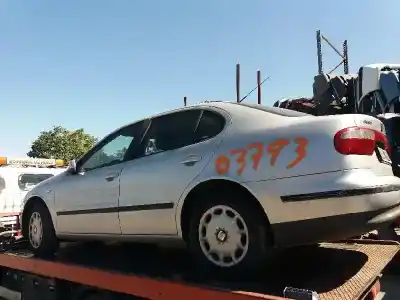 Vehículo de desguace SEAT TOLEDO (1M2) Stella del año 2002 con motor ASV