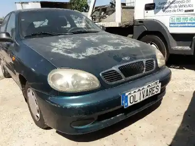 Verschrottungsfahrzeug DAEWOO LANOS 1.6 CAT des Jahres 2001 angetrieben A16DMS