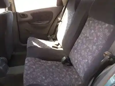 Véhicule à la ferraille daewoo lanos 1.6 cat de l'année 2001 alimenté a16dms