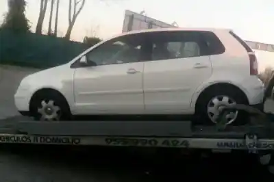 Veicolo di demolizione volkswagen polo (9n1) match dell'anno 2003 alimentato bby