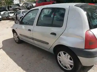 Утилизация автомобиля renault                                            clio ii fase ii (b/cb0)                                                                                                                                                                                                                                    1.2 года 2001 питание d7f g7