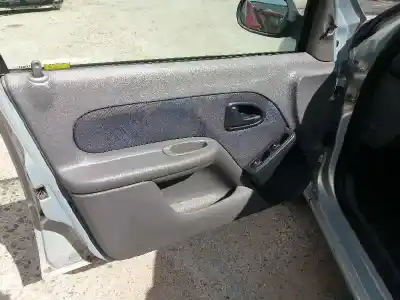 Утилизация автомобиля renault                                            clio ii fase ii (b/cb0)                                                                                                                                                                                                                                    1.2 года 2001 питание d7f g7