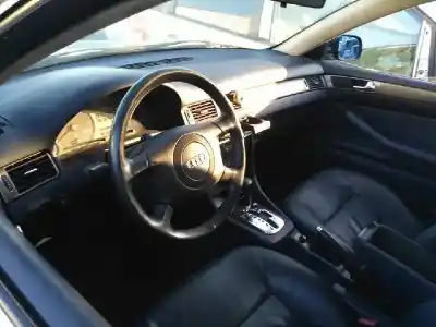 Veicolo di demolizione audi a6 berlina (4b2) * dell'anno 0 alimentato 