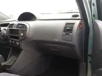 Veículo de Sucata hyundai matrix (fc) 1.5 crdi gls do ano 2004 alimentado d3ea