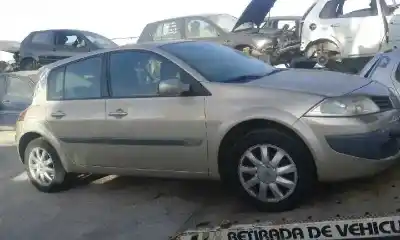 Veículo de Sucata renault megane ii berlina 5p 1.6 16v do ano 2006 alimentado k4m