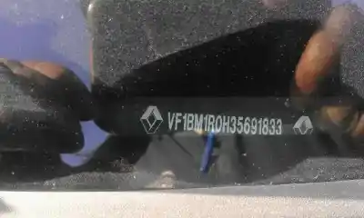 Veículo de Sucata renault megane ii berlina 5p 1.6 16v do ano 2006 alimentado k4m