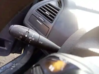 Veículo de Sucata citroen c4 berlina 1.6 16v hdi do ano 2008 alimentado 9hx